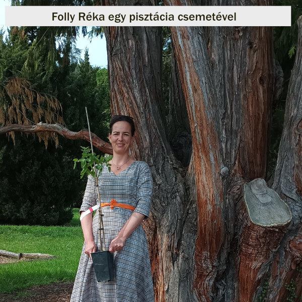folly_reka_es_egy_pisztacia_2.jpg